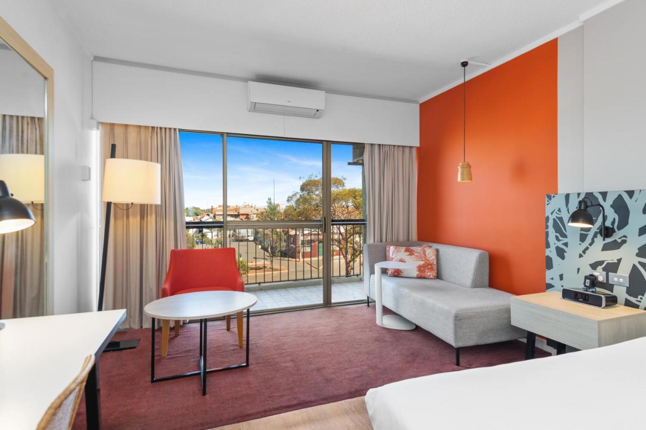 The Plaza Hotel Kalgoorlie Zewnętrze zdjęcie