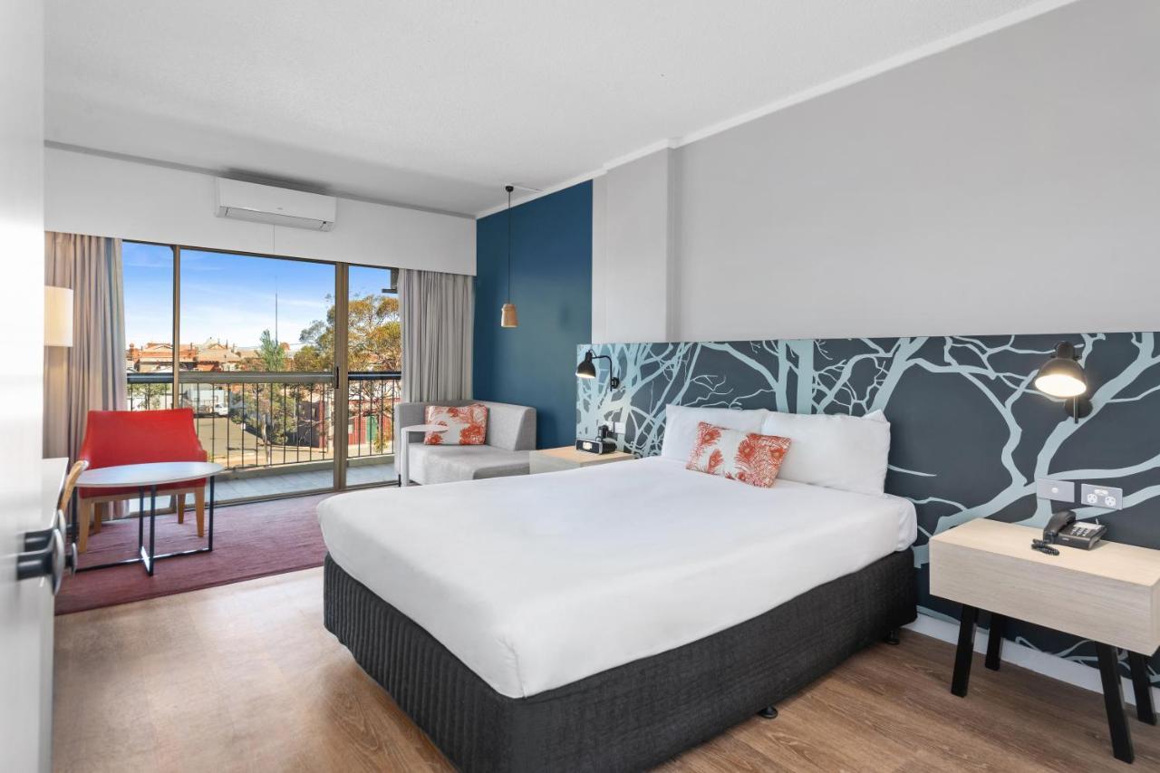 The Plaza Hotel Kalgoorlie Zewnętrze zdjęcie